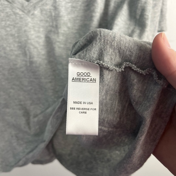 Good American Grey slouchy v-neck size 5 / 2X 100% cotton - Picture 3 of 6